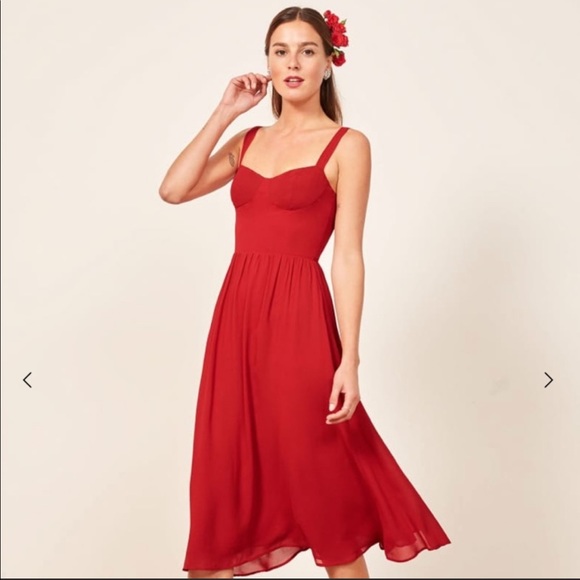 Reformation Dresses & Skirts - Reformation Hera Dress Size 6 in Red ✨